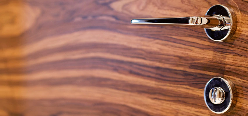 On Demand Locksmith For Key Fobs Repair in Larkspur, California