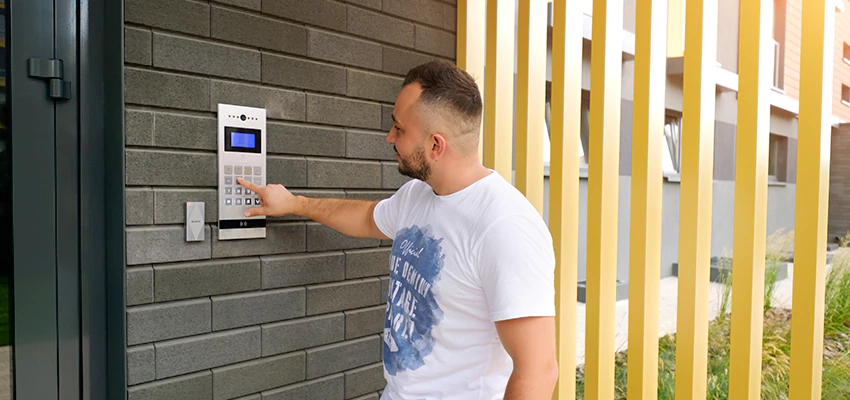 Locksmith Company For Smart Lock System Installation in Larkspur, California